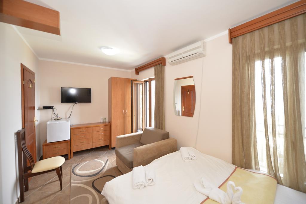 Hotel Anderba Krasići Ngoại thất bức ảnh